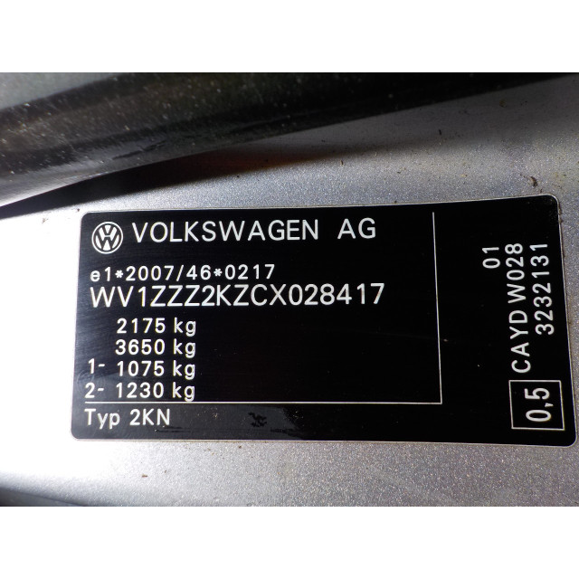 Moteur d'essuie-glaces de lunette arrière Volkswagen Caddy III (2KA/2KH/2CA/2CH) (2010 - 2015) Van 1.6 TDI 16V (CAYD)