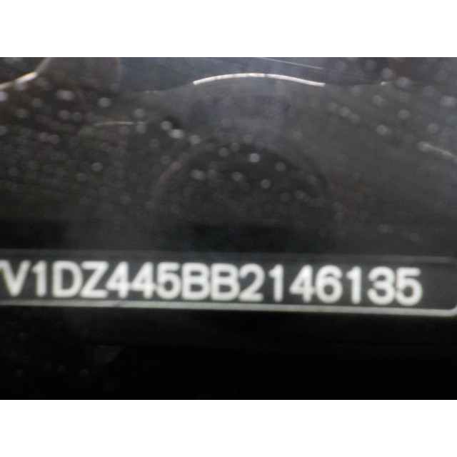 Porte arrière droite Volvo XC60 I (DZ) (2009 - 2012) 2.0 T 16V (B4204T6)