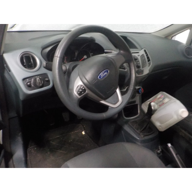 Ceinture de sécurité avant gauche Ford Fiesta 6 (JA8) (2008 - 2017) Hatchback 1.25 16V (STJA(Euro 5))