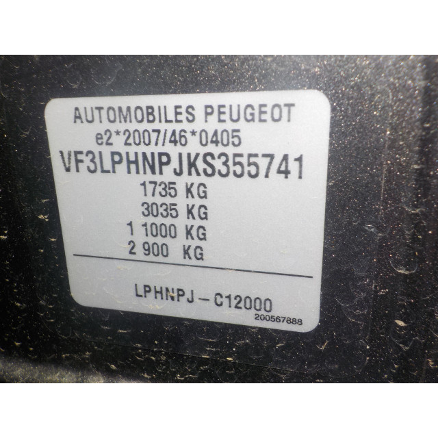 Habitacle Peugeot 308 (L3/L8/LB/LH/LP) (2013 - 2021) Hatchback 5-drs 1.2 12V e-THP PureTech 110 (EB2ADT(HNP))