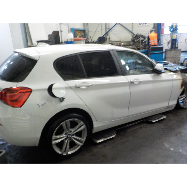 Étrier arrière droit BMW 1 serie (F20) (2015 - 2019) Hatchback 5-drs 116d 1.5 12V TwinPower (B37-D15A)