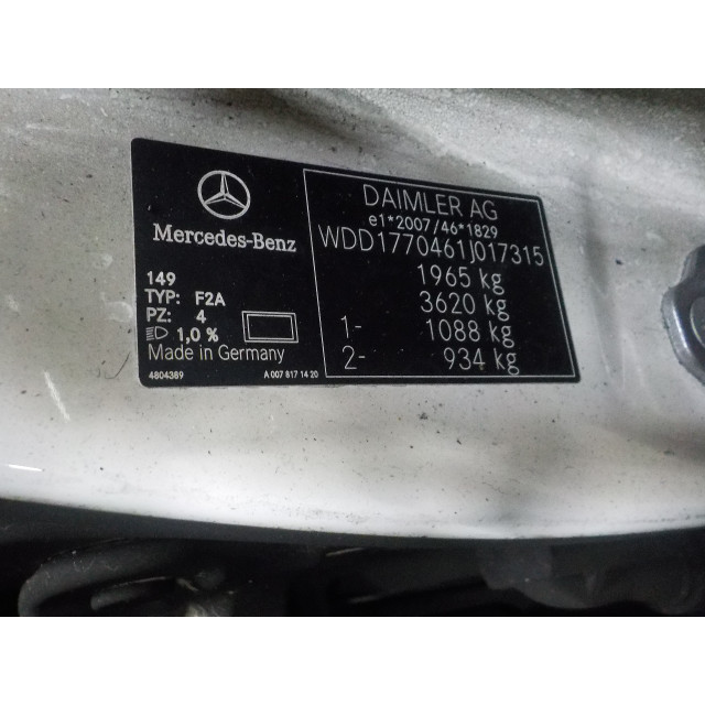 Amortisseur arrière droit Mercedes-Benz A (177.0) (2018 - 2025) Hatchback 2.0 A-250 Turbo 16V (M260.920)