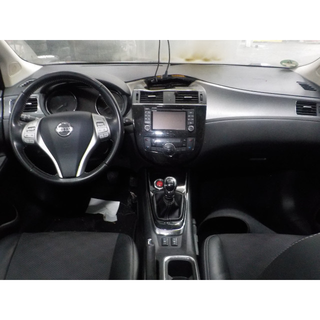 Interrupteur de chauffage du siège Nissan/Datsun Pulsar (C13) (2013 - présent) Hatchback 1.6 GT DiG-T 16V (MR16DDT(Euro 5))