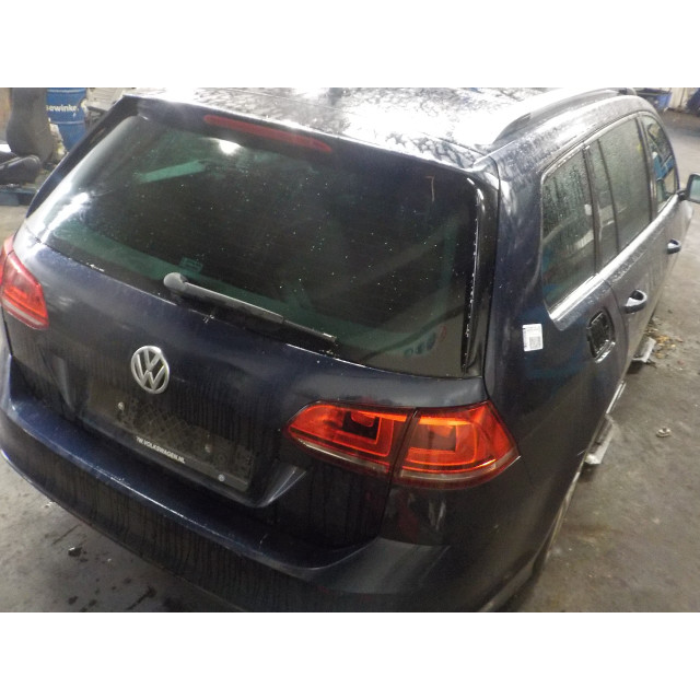 Airbag côté passager Volkswagen Golf VII Variant (AUVV) (2013 - 2020) Combi 1.6 TDI BlueMotion 16V (CXXB)
