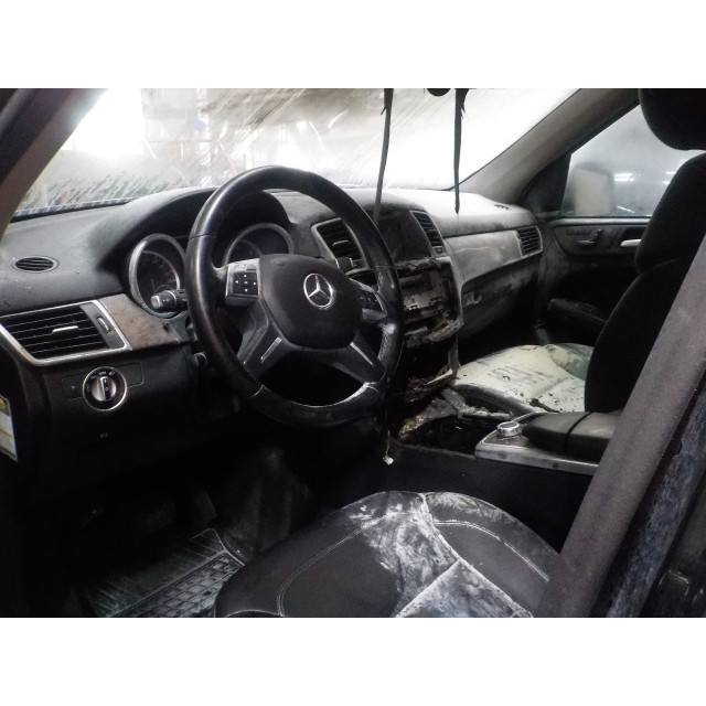 Airbag de volant Mercedes-Benz ML III (166) (2011 - 2015) SUV 3.0 ML-350 BlueTEC V6 24V 4-Matic (OM642.826)