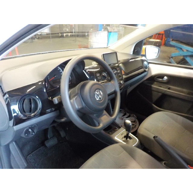 Ceinture de sécurité arrière droite Volkswagen Up! (121) (2011 - présent) Hatchback 1.0 12V 60 (CHYA(Euro 6))