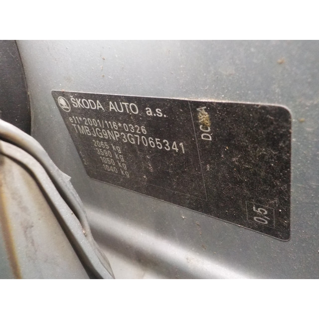 Radiateur de climatisation Skoda Superb Combi (3V5) (2015 - présent) Combi 1.6 TDI (DCXA)