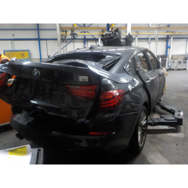 Porte arrière gauche BMW 5 serie Gran Turismo (F07) (2011 - 2017) Hatchback 520d 16V (N47-D20C)