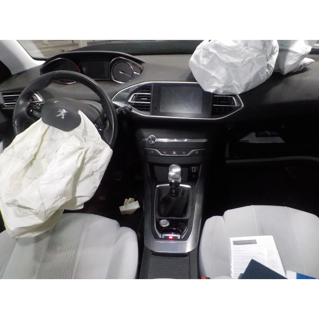 Airbag rideau gauche Peugeot 308 (L3/L8/LB/LH/LP) (2013 - 2021) Hatchback 5-drs 1.2 12V e-THP PureTech 130 (EB2DTS(HNY))