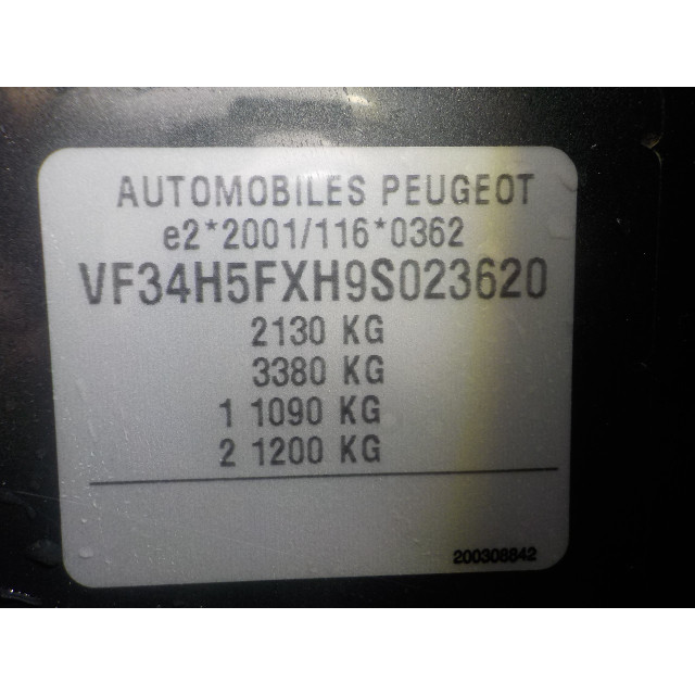Verrouillage central électrique de porte à mécanisme de verrouillage avant droit Peugeot 308 SW (4E/H) (2007 - 2014) Combi 5-drs 1.6 16V THP 150 (EP6DT(5FX))