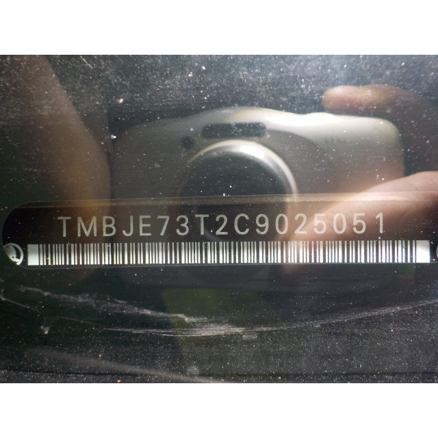 Étrier arrière droit Skoda Superb Combi (3TAC/TAF) (2009 - 2015) Combi 2.0 TDI 16V (CFFB)