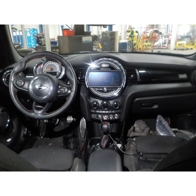 Unité de contrôle Navigation Mini Mini (F55) (2013 - présent) Hatchback 5-drs 1.5 12V Cooper (B38A15A)