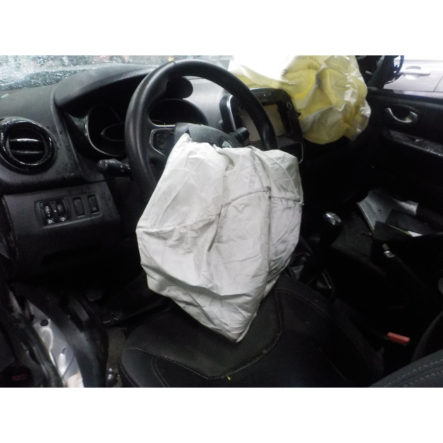 Système de navigation Renault Clio IV (5R) (2012 - présent) Hatchback 5-drs 0.9 Energy TCE 90 12V (H4B-408(H4B-B4))