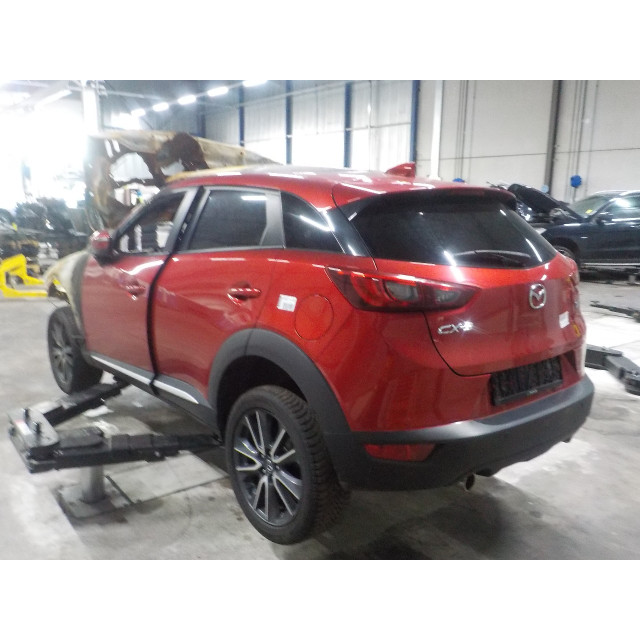 Verrouillage central électrique de porte à mécanisme de verrouillage arrière droit Mazda CX-3 (2015 - présent) SUV 2.0 SkyActiv-G 120 (PEXB)