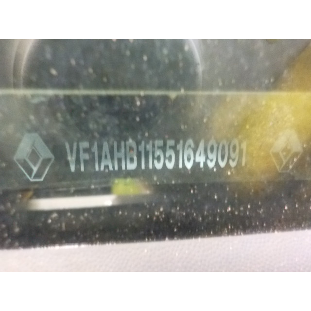 Commande de la radio Renault Twingo III (AH) (2014 - présent) Hatchback 5-drs 1.0 SCe 70 12V (H4D-400(H4D-A4))