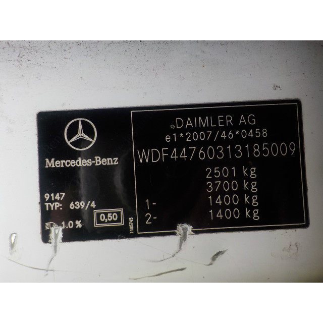 Porte arrière gauche Mercedes-Benz Vito (447.6) (2014 - présent) Van 1.6 109 CDI 16V (OM622.951(R9M-503))