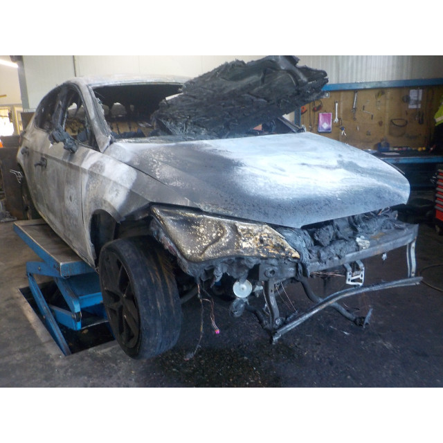 Mécanismes de verrouillage de porte de coffre/hayon électrique Seat Leon (5FB) (2012 - présent) Hatchback 5-drs 2.0 TDI Ecomotive 16V (CKFC)