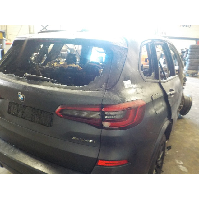 Moyeu arrière gauche BMW X5 (G05) (2018 - 2020) SUV xDrive 40i 3.0 24V (B58-B30C)