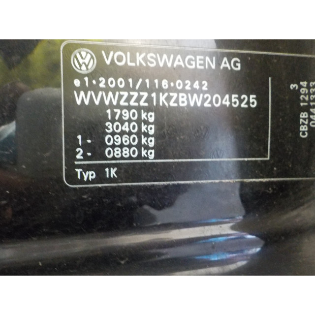 Verrouillage central électrique de porte à mécanisme de verrouillage avant droit Volkswagen Golf VI (5K1) (2008 - 2012) Hatchback 1.2 TSI BlueMotion (CBZB(Euro 5))