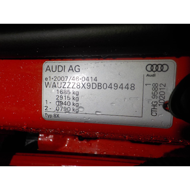 Étrier arrière droit Audi A1 Sportback (8XA/8XF) (2011 - 2015) Hatchback 5-drs 1.4 TFSI 16V 185 (CTHG(Euro 5))