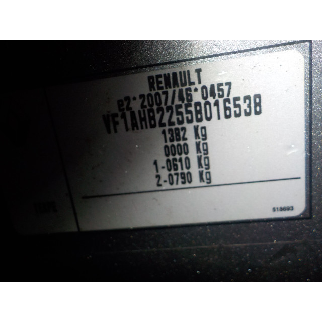Commande de la radio Renault Twingo III (AH) (2014 - présent) Hatchback 5-drs 0.9 Energy TCE 90 12V (H4B-401)