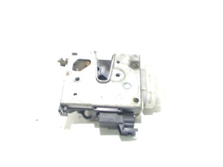 Verrouillage central électrique de porte à mécanisme de verrouillage avant droit Audi A3 (8L1) (1996 - 2003) Hatchback 1.8 T 20V (AGU)