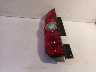 Feu arrière gauche extérieur Opel Combo (2012 - 2018) Van 1.3 CDTI 16V ecoFlex (A13FD)