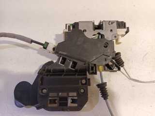 Verrouillage central électrique de porte à mécanisme de verrouillage avant gauche Mercedes-Benz ML III (166) (2011 - 2015) SUV 3.0 ML-350 BlueTEC V6 24V 4-Matic (OM642.826)